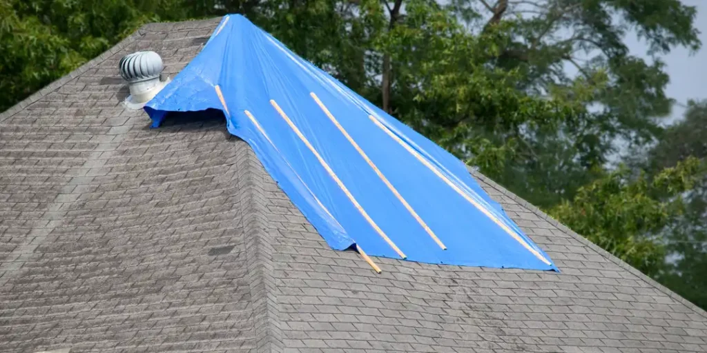 Texas Roofing Authority - Tart over a damaged roof